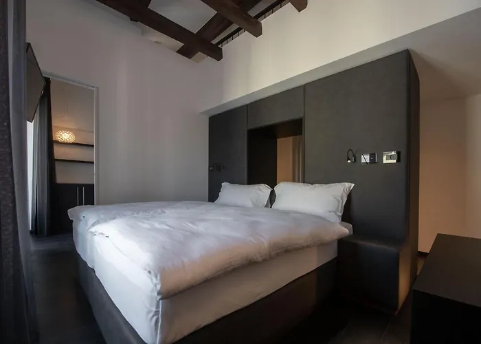 By Gabbani Apartment